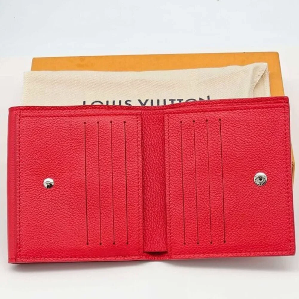 Louis Vuitton Lockme Leather Wallet 320-032325